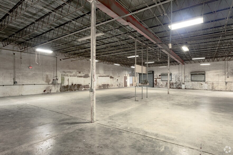 More Photos Of 750 NW 57th Ct, Fort Lauderdale Manufacturing For Sale