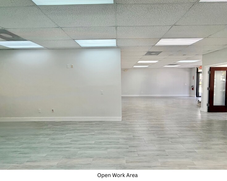 More Photos Of 2540 Metrocentre Blvd, West Palm Beach Medical For Lease