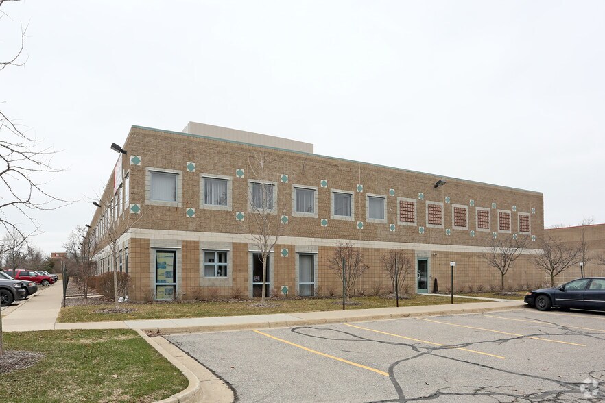 More Photos Of 29445 Beck Rd, Wixom Research And Development For Lease