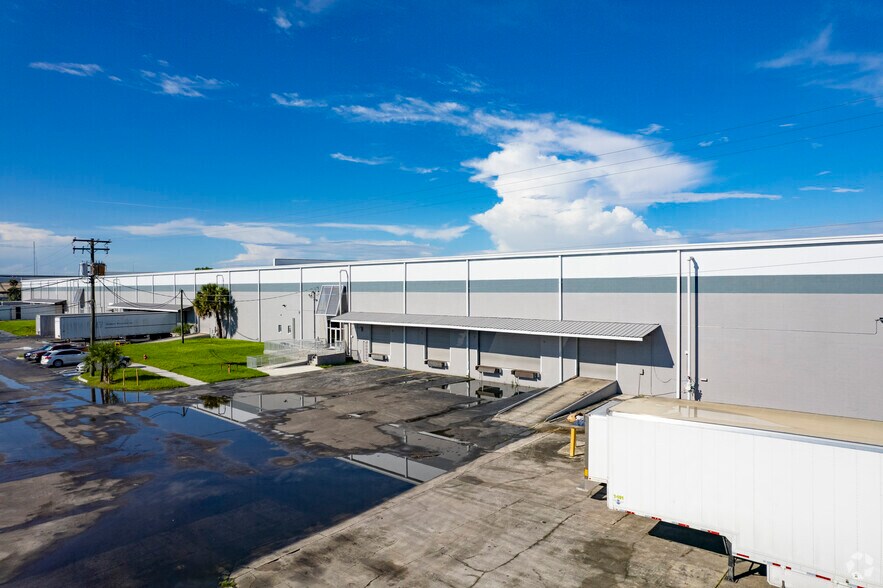 Primary Photo Of 5300 E Adamo Dr, Tampa Distribution For Lease