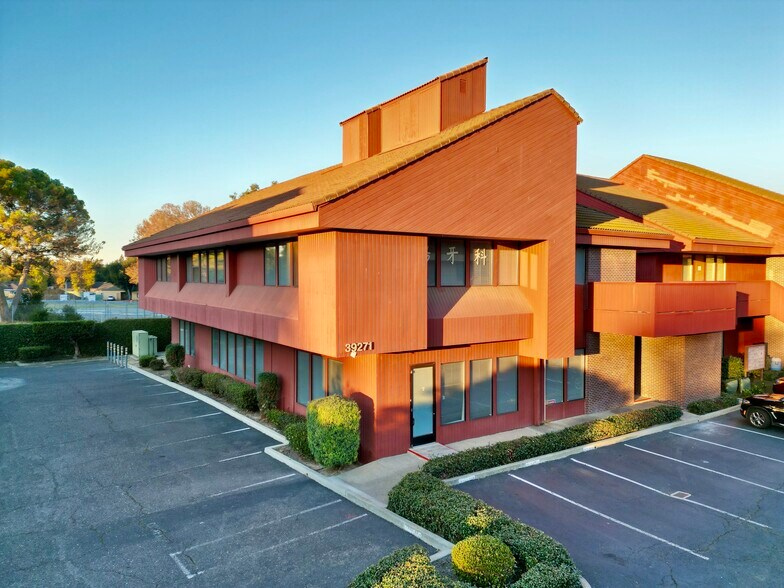 More Photos Of 39271 Mission Blvd, Fremont Medical For Lease