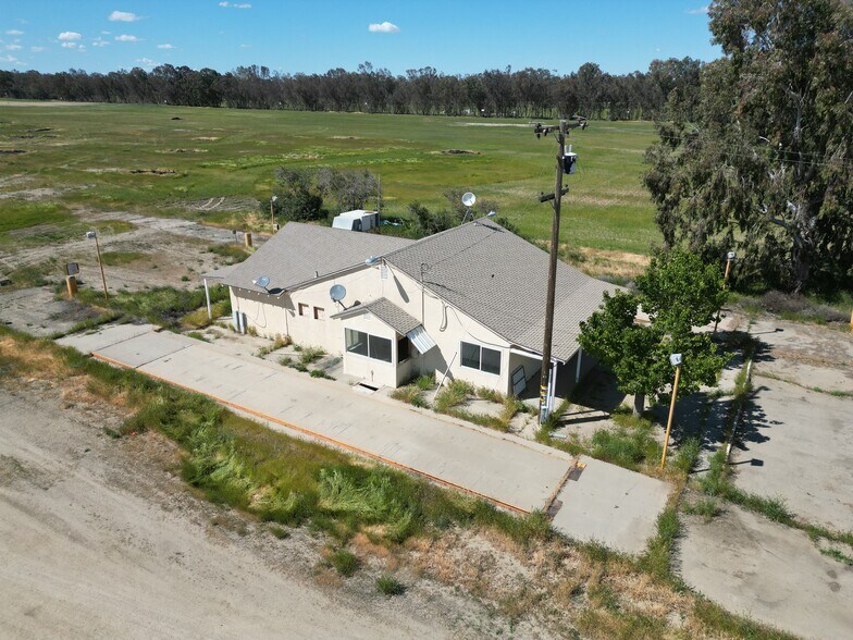 More Photos Of 20431 Dorris Avenue, Huron Land For Sale