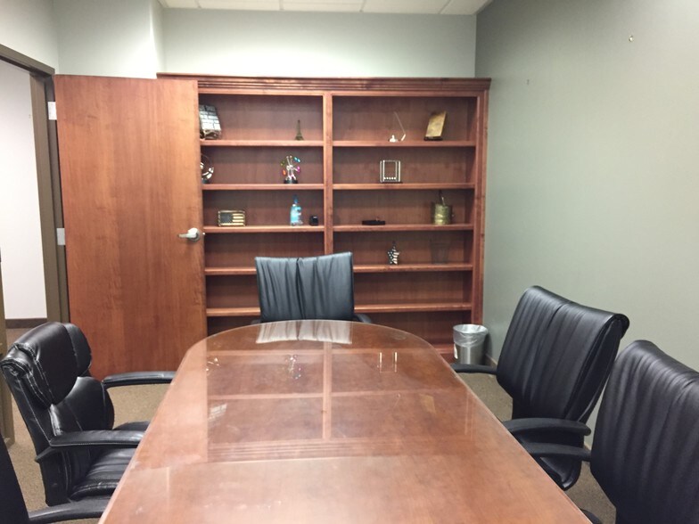More Photos Of 480-518 W 800 N, Orem Medical For Lease