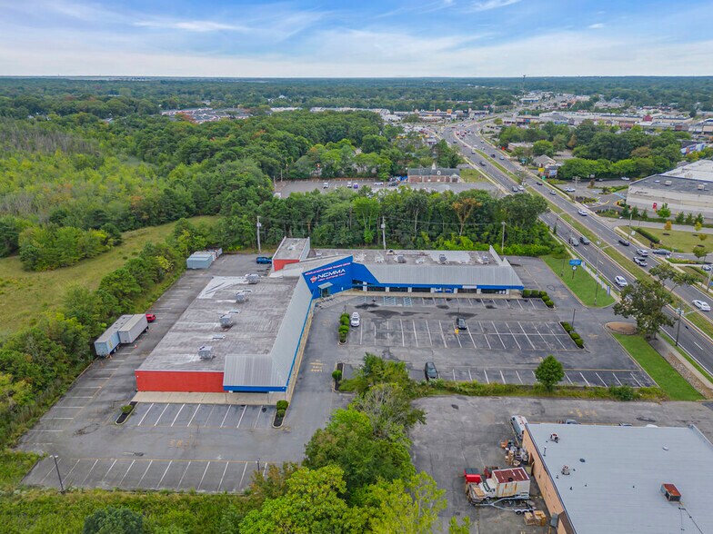 More Photos Of 781 Brick Blvd, Brick General Retail For Lease