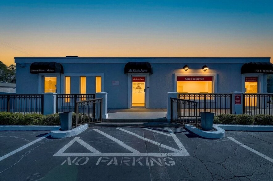 Primary Photo Of 325 S Yonge St, Ormond Beach Medical For Sale