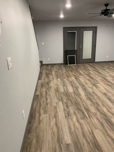 More Photos Of 6176 FM 725, New Braunfels Warehouse For Lease