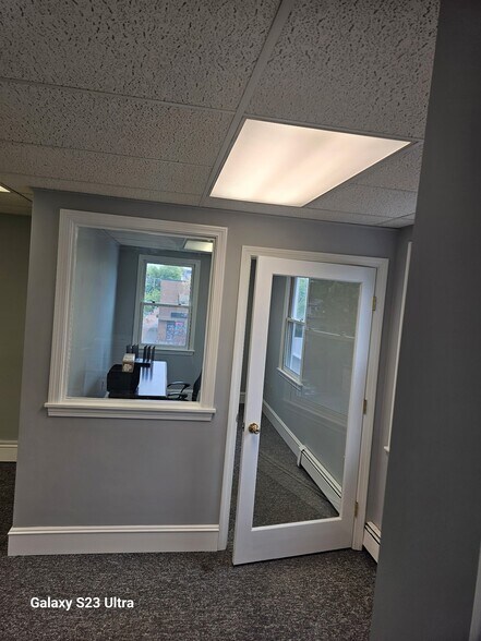 More Photos Of 2294 Massachusetts Ave, Cambridge Office For Sale