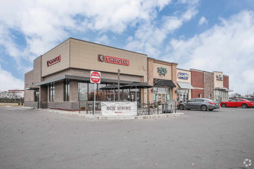 Primary Photo Of 2113 Memorial Blvd, Murfreesboro Storefront For Lease