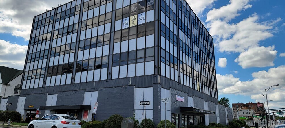 More Photos Of 185 Central Ave, East Orange Medical For Lease