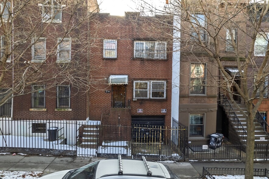 More Photos Of 4802 6th Ave, Brooklyn Religious Facility For Sale