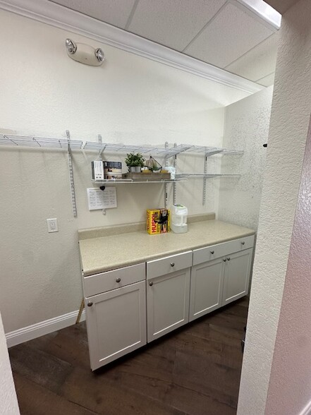 More Photos Of 403 Sullivan St, Punta Gorda Storefront Retail Residential For Lease