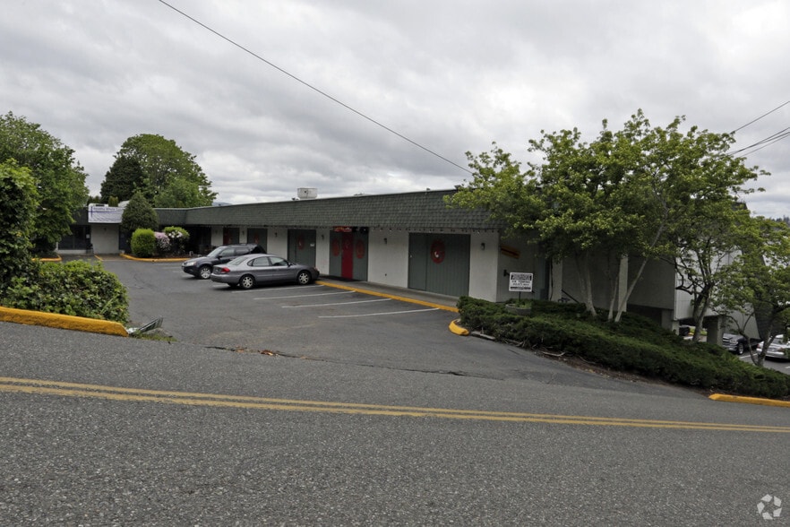 More Photos Of 1014 Bay St, Port Orchard Storefront Retail Office For Lease