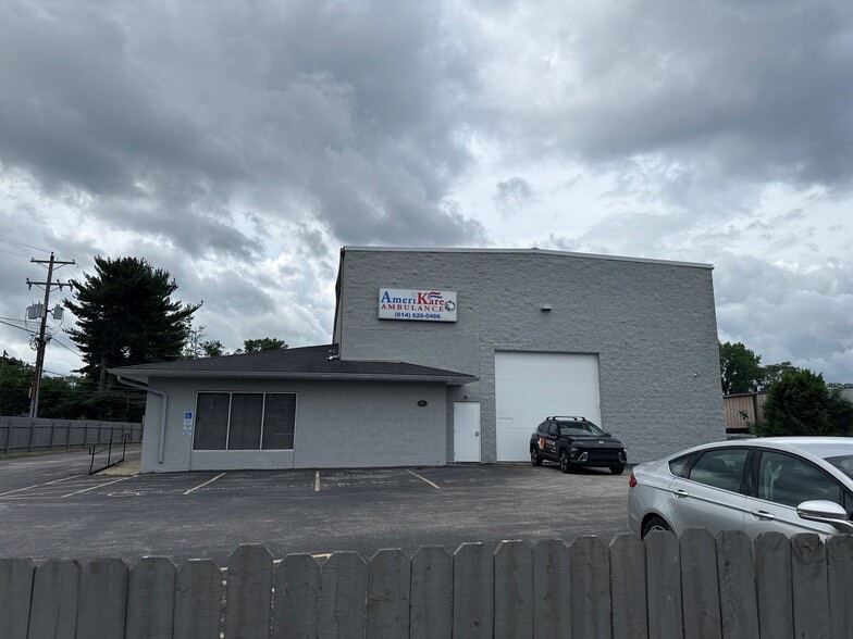 More Photos Of 3875-3883 E Livingston Ave, Columbus Warehouse For Lease