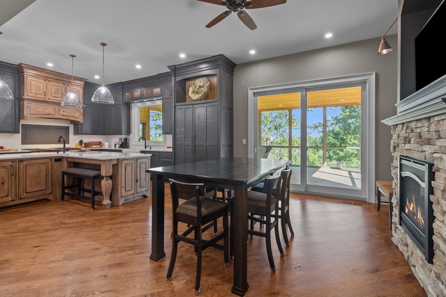 More Photos Of 8508 Il Route 120, Woodstock Specialty For Sale