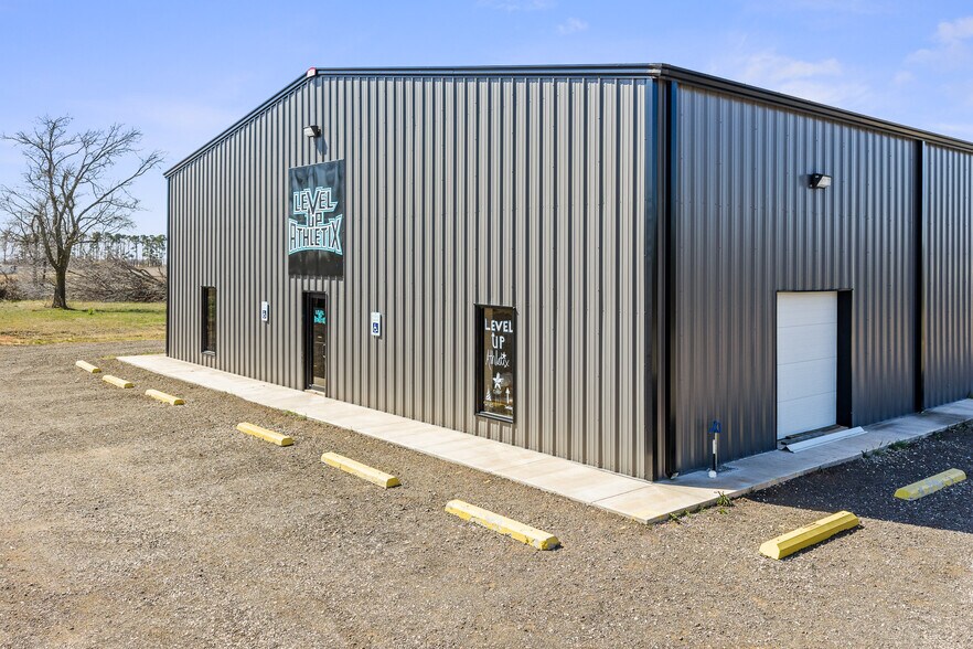 More Photos Of 22339 Rockwell Ave, Blanchard Warehouse For Sale