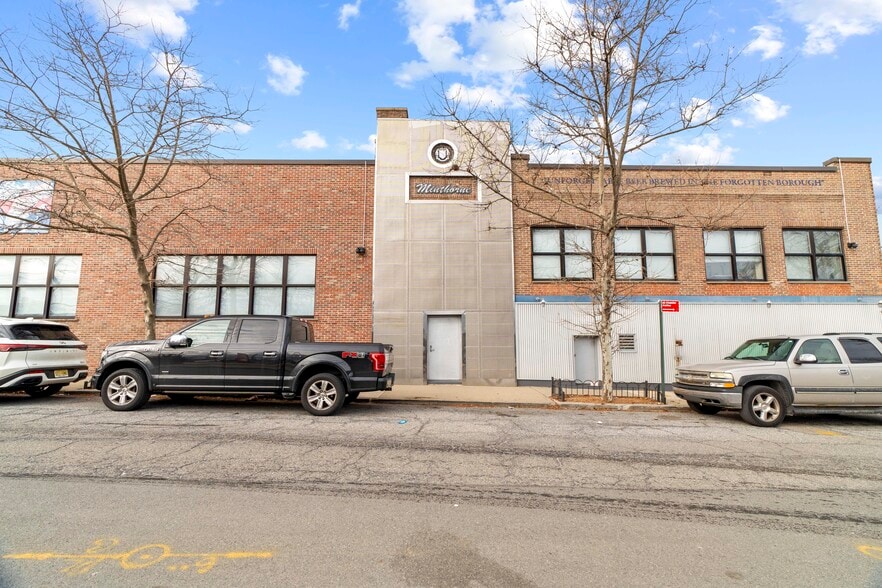 More Photos Of 181 Bay St, Staten Island Office For Sale