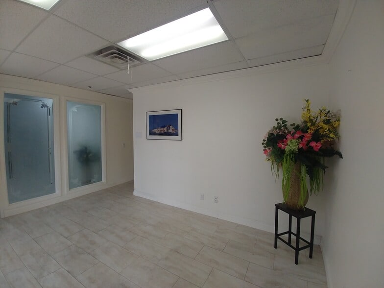 More Photos Of 6950 Via Olivero Ave, Las Vegas Office For Sale