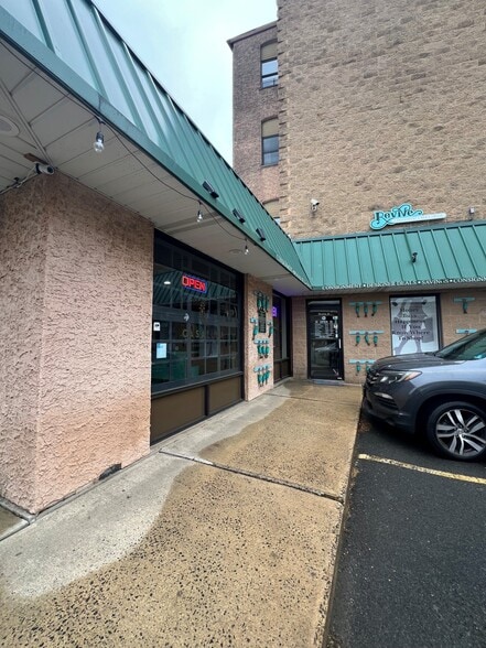 Primary Photo Of 30 S Doughty Ave, Somerville Apartments For Lease