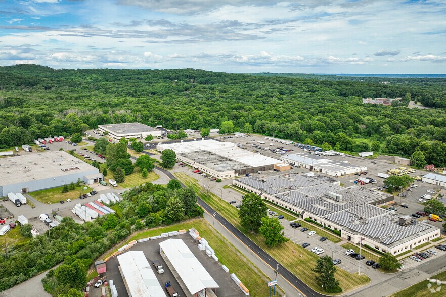 More Photos Of 88 Ford Rd, Denville Manufacturing For Lease