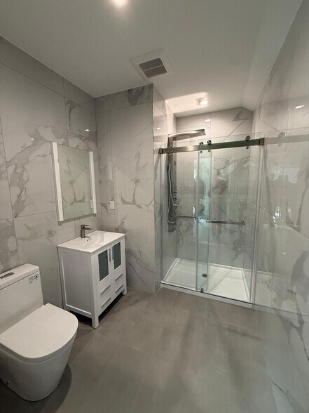 More Photos Of 1239 Forest Hill Rd, Staten Island Apartments For Sale