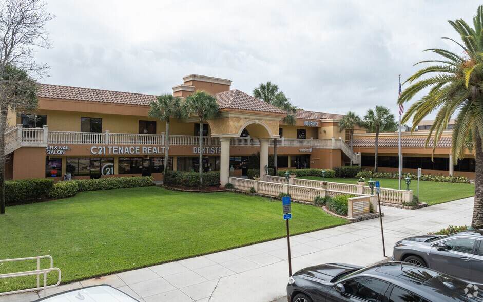 Primary Photo Of 1809-1879 N University Dr, Coral Springs Office For Lease