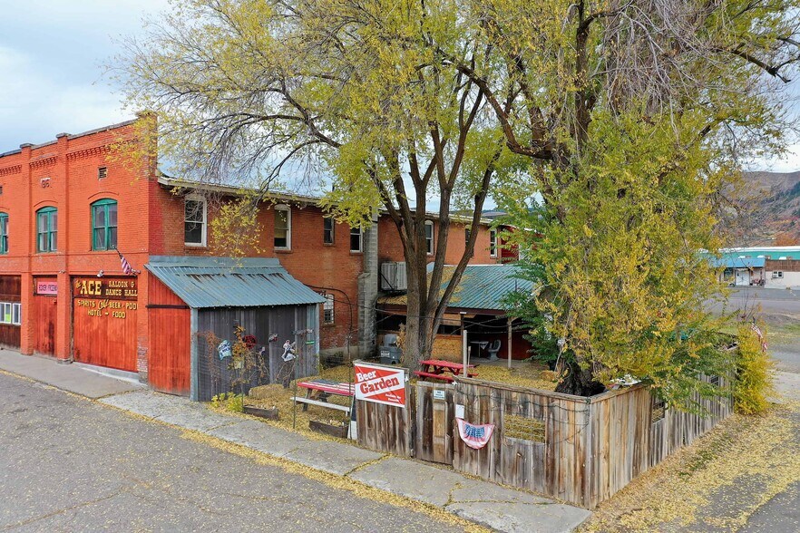 More Photos Of 103 Illinois Ave, Council Storefront Retail Residential For Sale