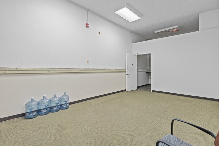 More Photos Of 89 Main St, Little Falls Bank For Lease