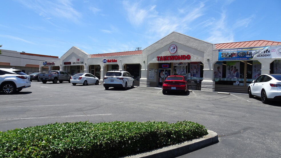 Primary Photo Of 67-75 N San Tomas Aquino Rd, Campbell Freestanding For Lease