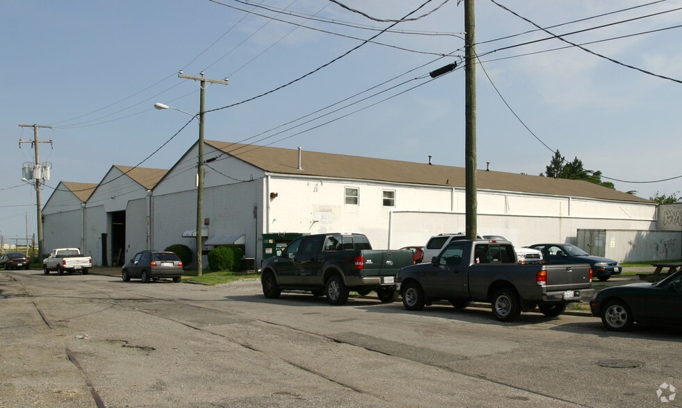 More Photos Of 1311-1329 Redgate Ave, Norfolk Light Manufacturing For Lease