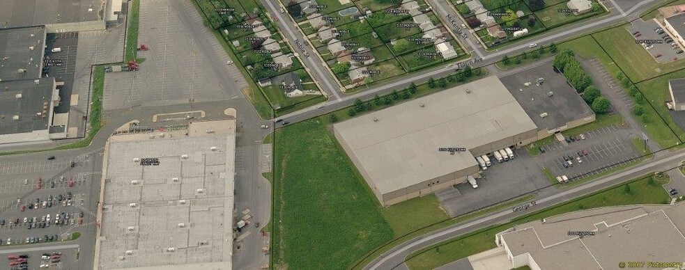 More Photos Of 3030 Kutztown Rd, Reading Warehouse For Lease