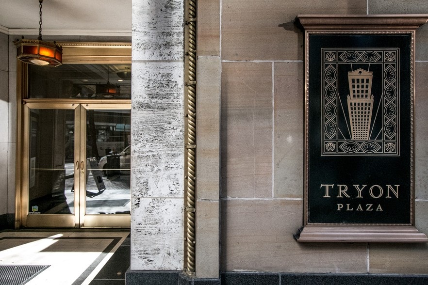 More Photos Of 112 S Tryon St, Charlotte Office Residential For Sale