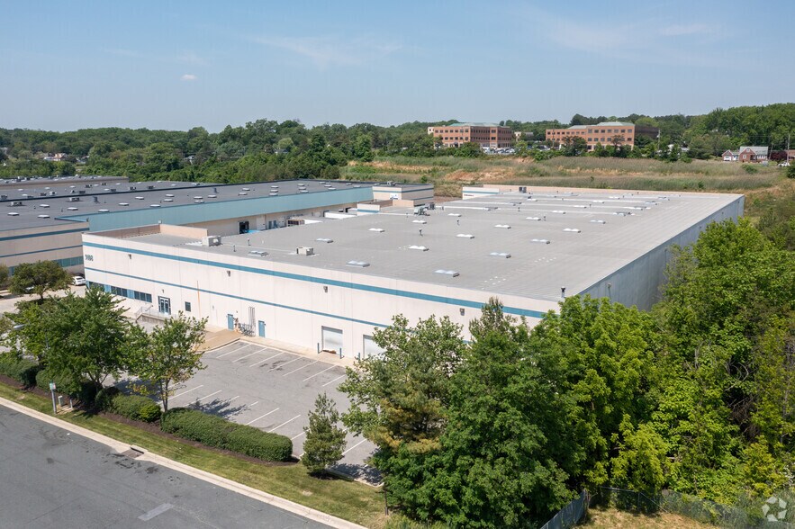 More Photos Of 9108 Yellow Brick Rd, Rosedale Warehouse For Lease