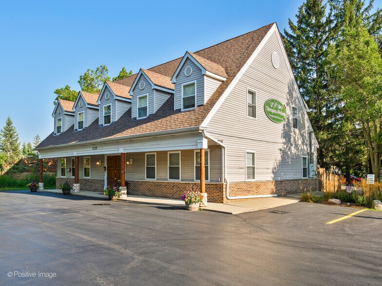 More Photos Of 1125 N Delany Rd, Gurnee Medical For Sale