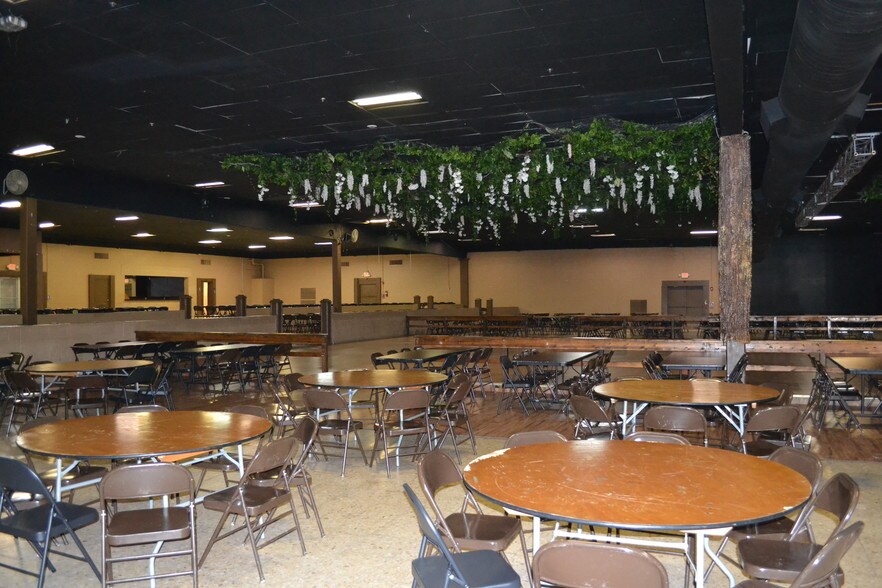 More Photos Of 5064 E Saunders St, Laredo Lodge Meeting Hall For Sale