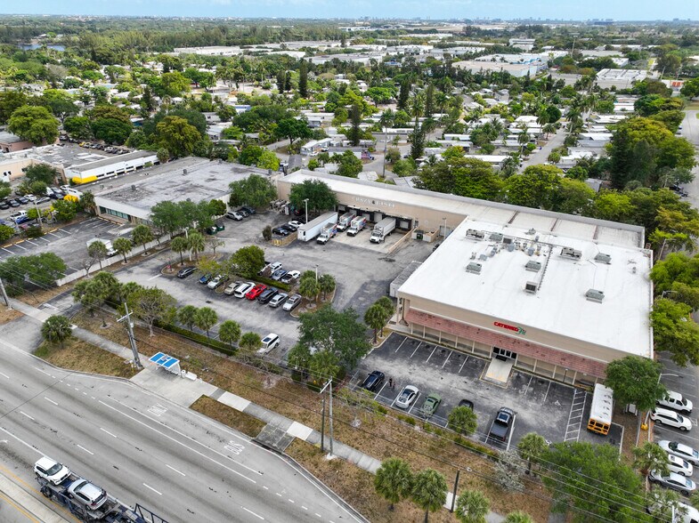 More Photos Of 5150 N State Road 7, North Lauderdale Refrigeration Cold Storage For Lease