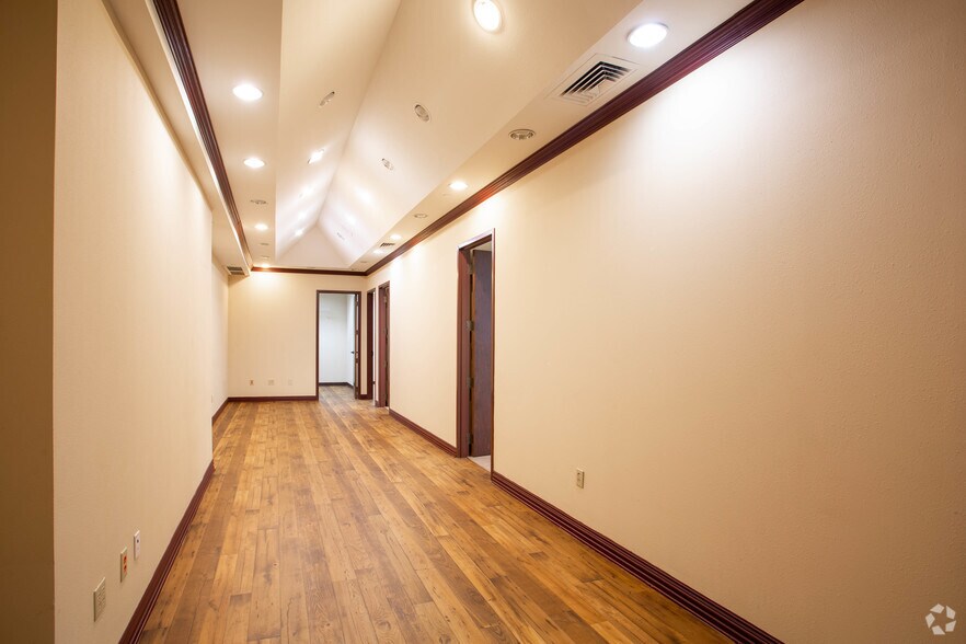 More Photos Of 3900 American Dr, Plano Medical For Sale