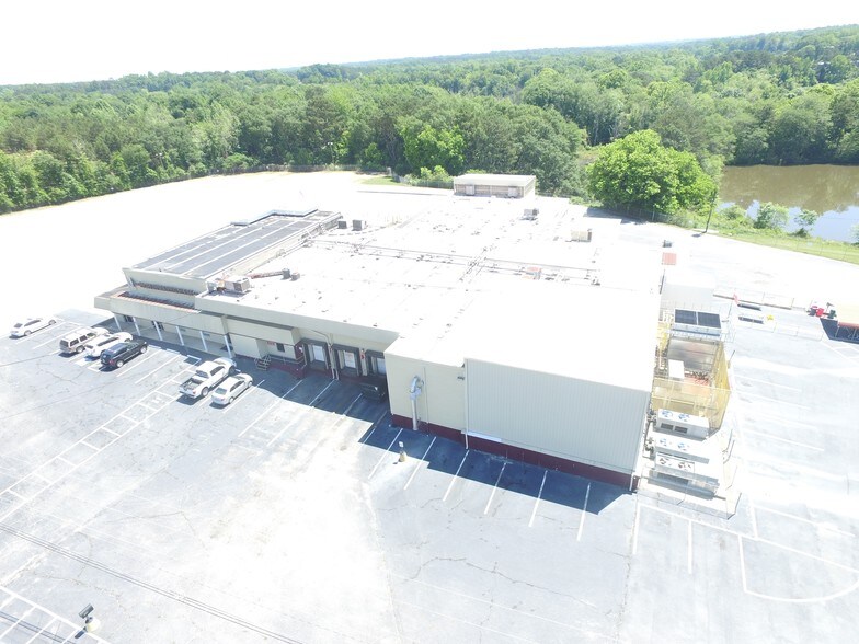More Photos Of 635 Kingsbridge Rd, Carrollton Distribution For Lease