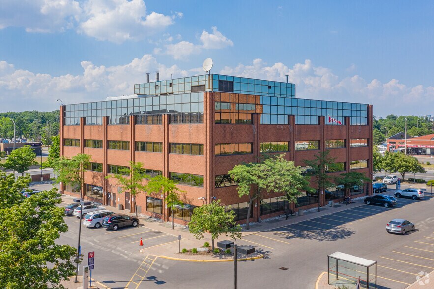 More Photos Of 1300 Central Pky, Mississauga Office For Lease