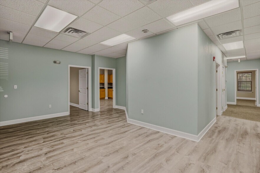 More Photos Of 2457 Care Dr, Tallahassee Office For Lease