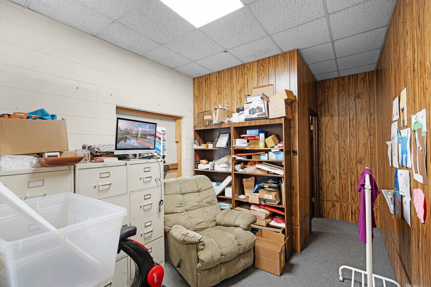 More Photos Of 107 E Polk Ave, Lake Wales General Retail For Sale
