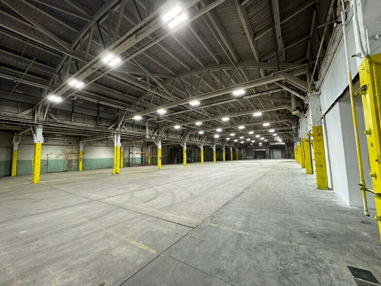 More Photos Of 1000 S 2nd St, Plainfield Industrial For Sale