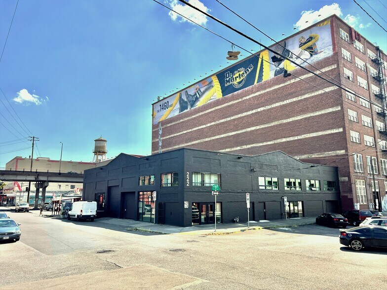 More Photos Of 222-238 SE Alder St, Portland Warehouse For Lease