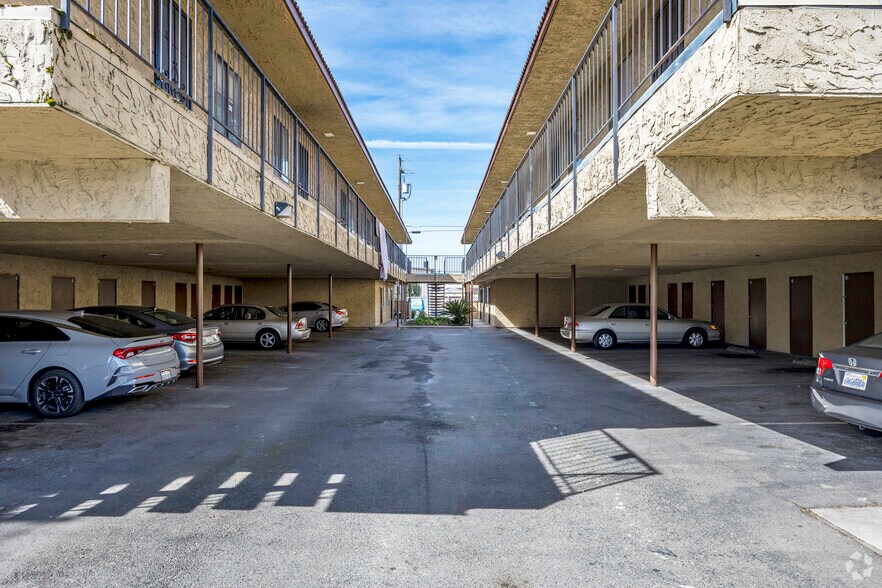 More Photos Of 1101-1107 Ramirez St, Marysville Apartments For Sale