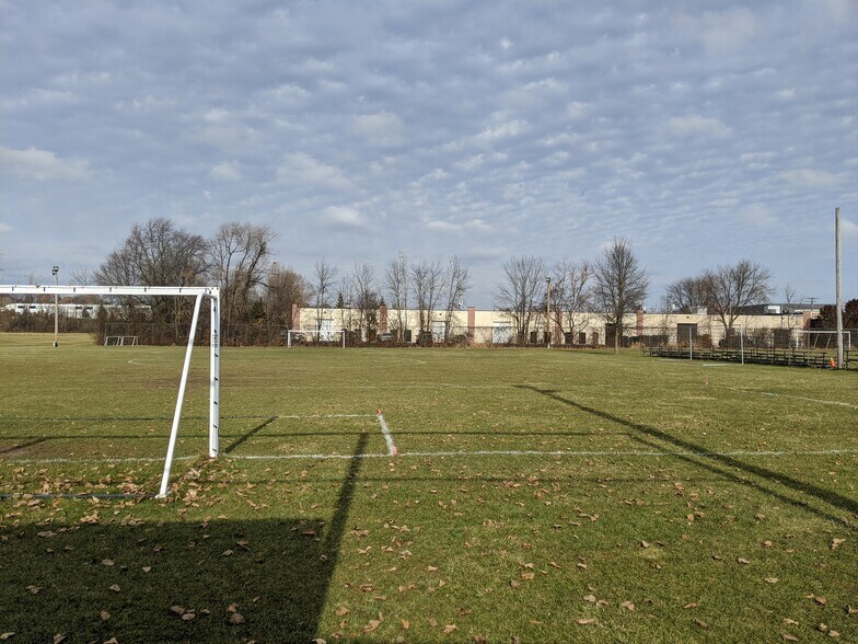 More Photos Of N56 W14750 Silver Spring Dr, Menomonee Falls Restaurant For Sale