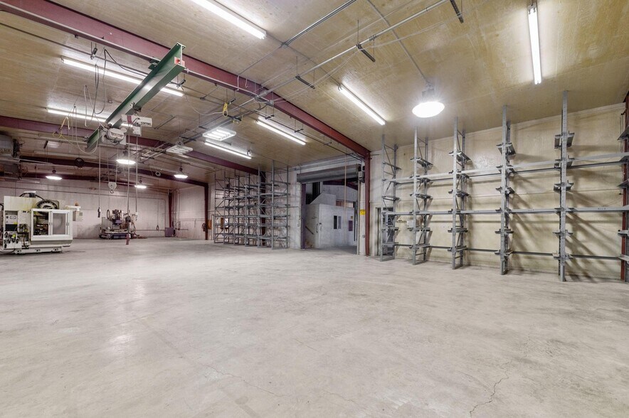 More Photos Of 640 E Highway 199, Springtown Warehouse For Lease