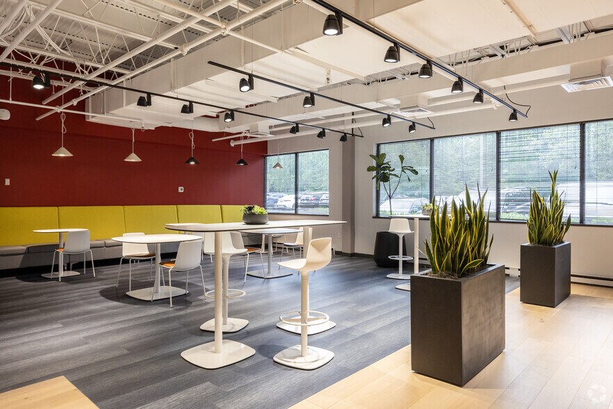 More Photos Of 100 S Jefferson Rd, Whippany Office For Sale