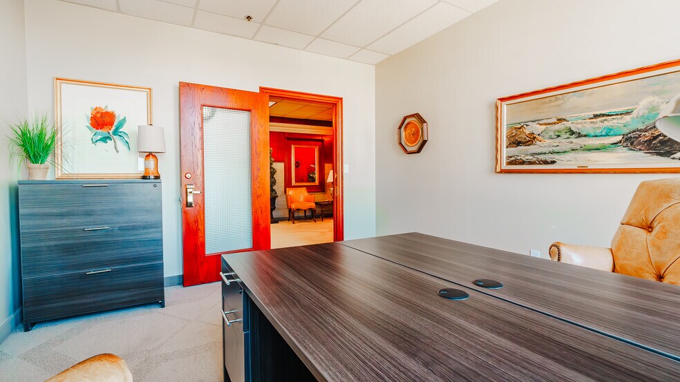 More Photos Of 1060 Fulton St, Fresno Office For Sale