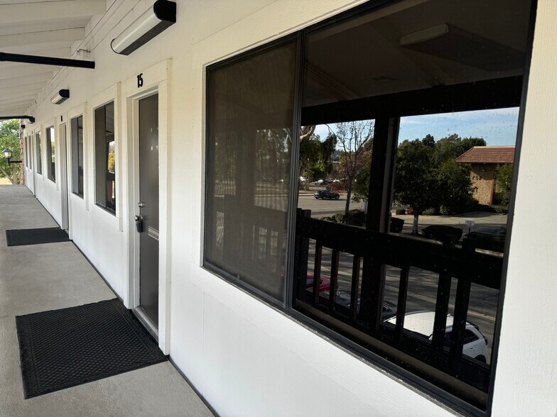 More Photos Of 451 W Bonita Ave, San Dimas Office For Lease