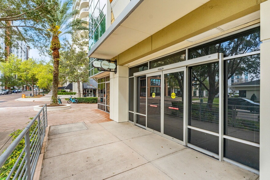More Photos Of 101 S Eola Dr, Orlando Apartments For Sale