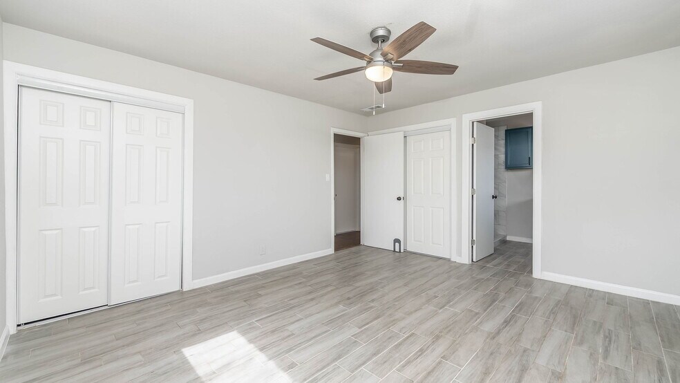 More Photos Of 916 Toepperwein Rd, Converse Loft Creative Space For Lease